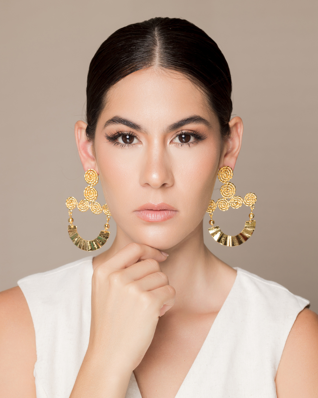 Aretes remolino elegante