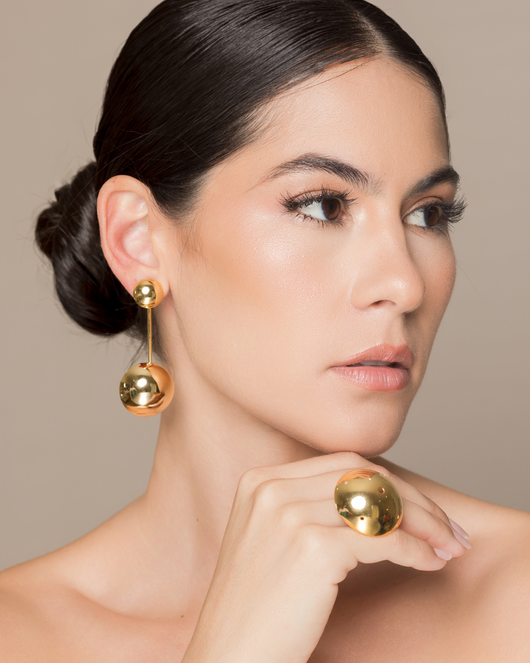 Aretes dos bolas sencillos