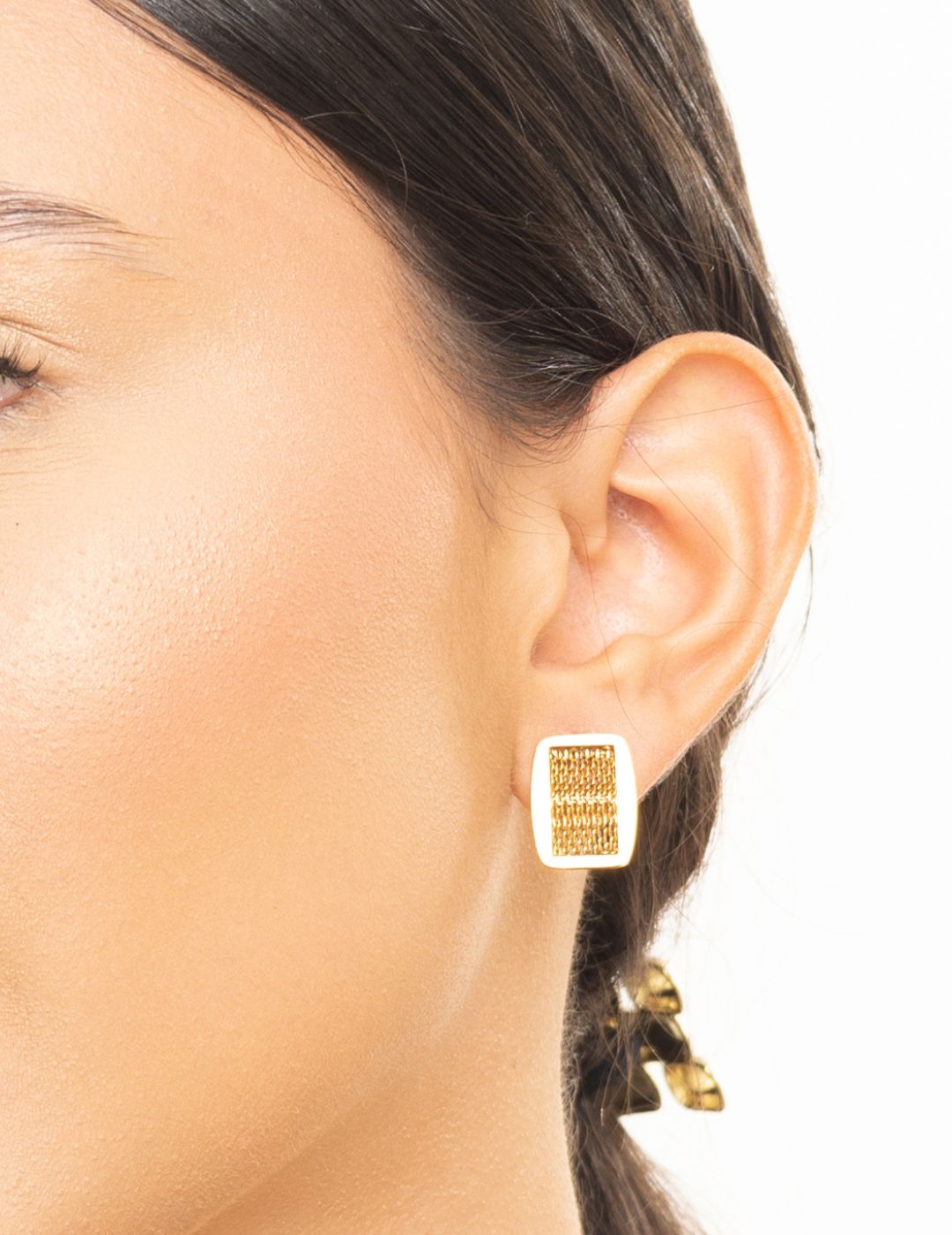 Aretes