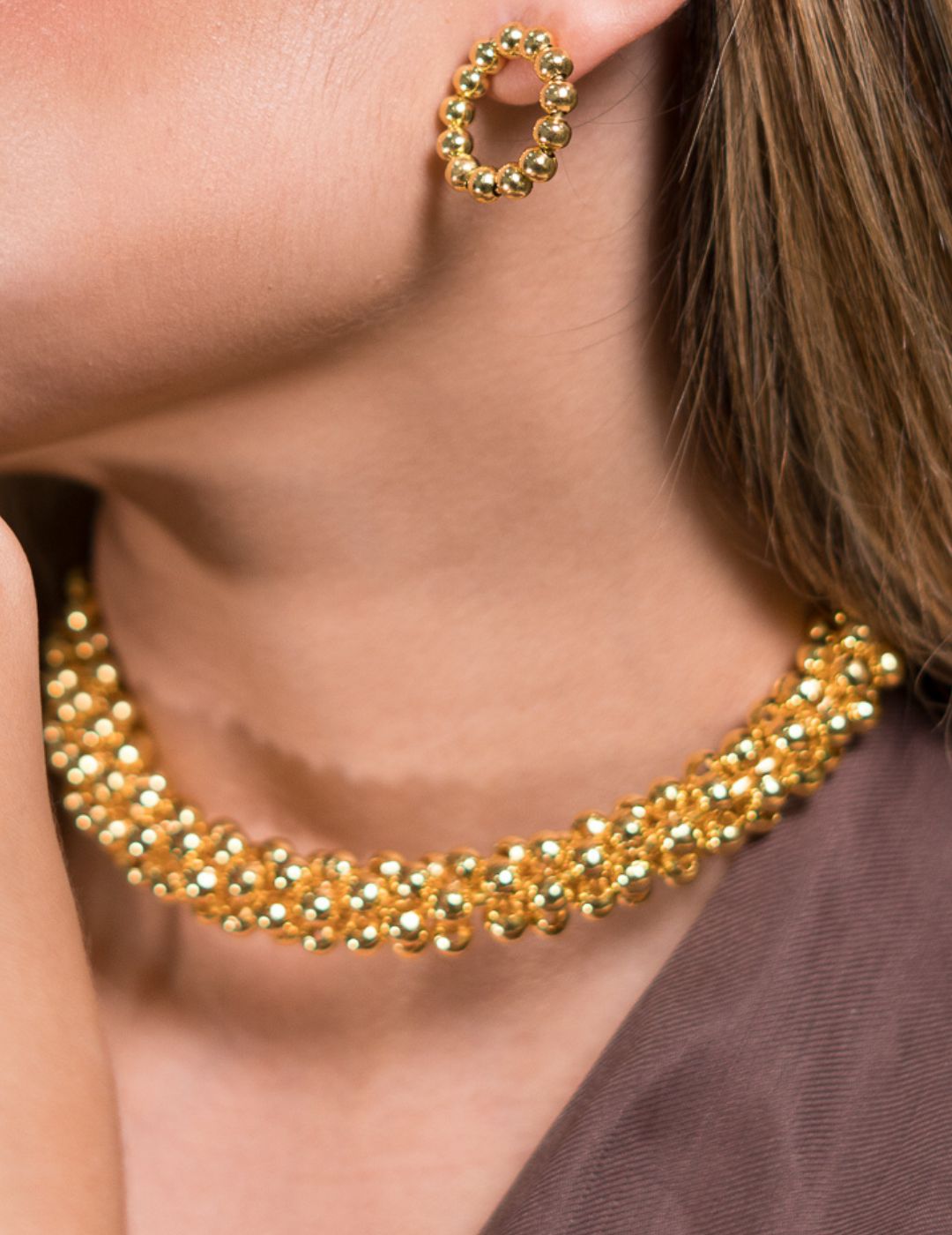 Choker bolitas alrededor grande